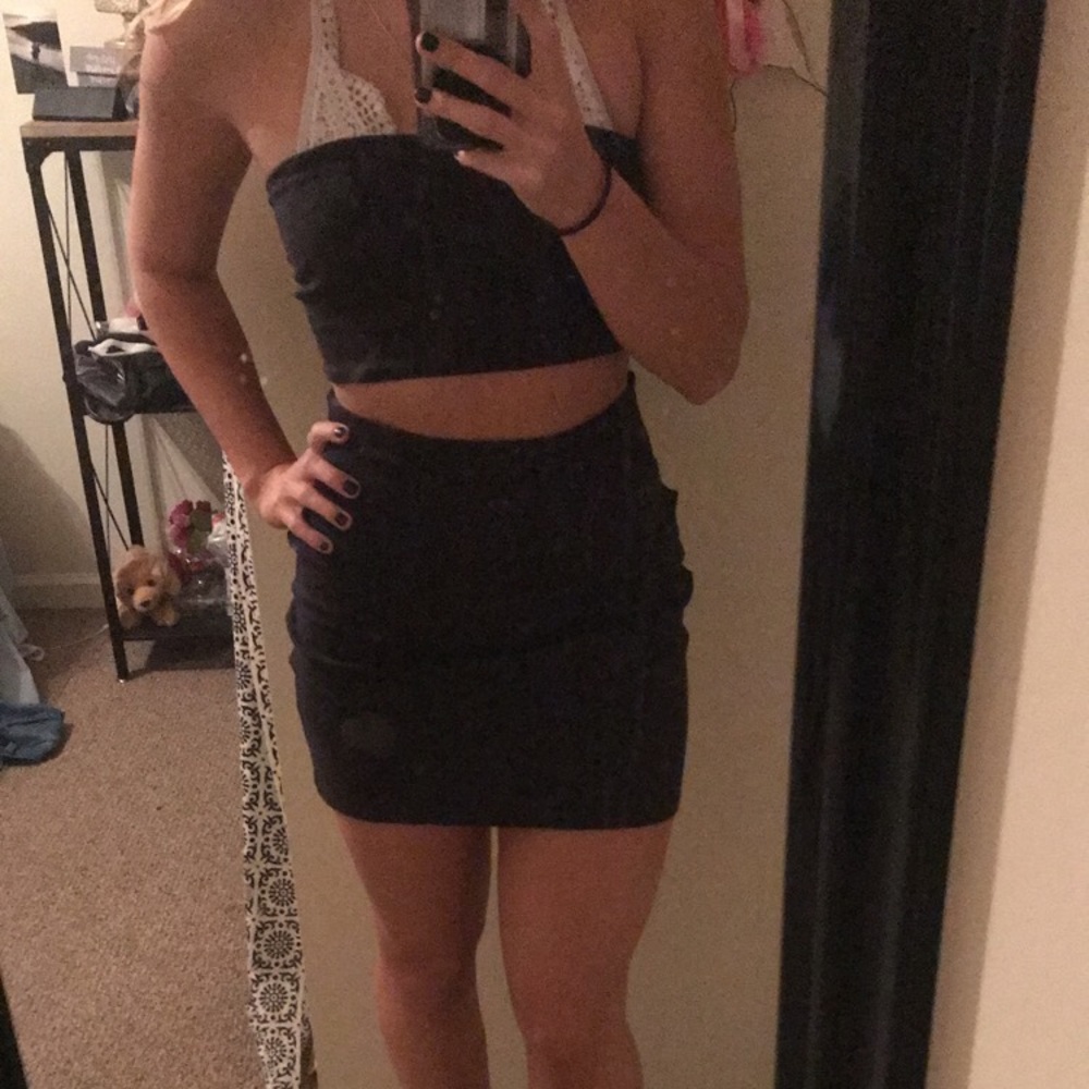 black two piece